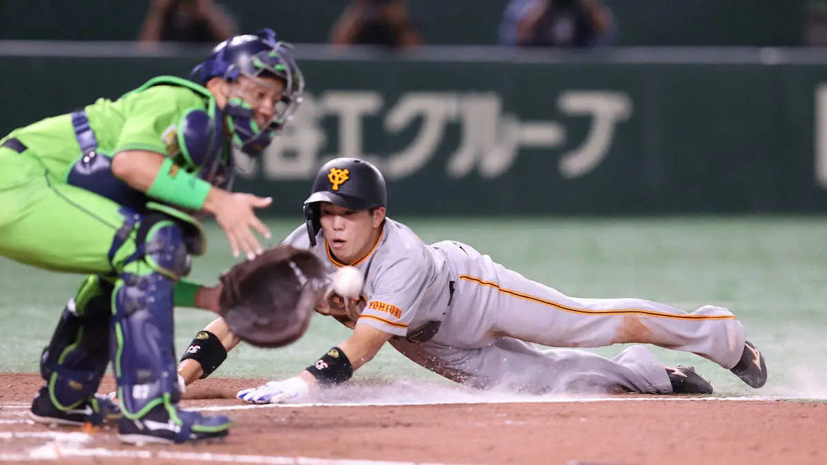 【画像・写真】巨人・門脇　バットと足でサヨナラ勝ち貢献　菅野の力投に「立ち居振る舞いを見て負けられないと」