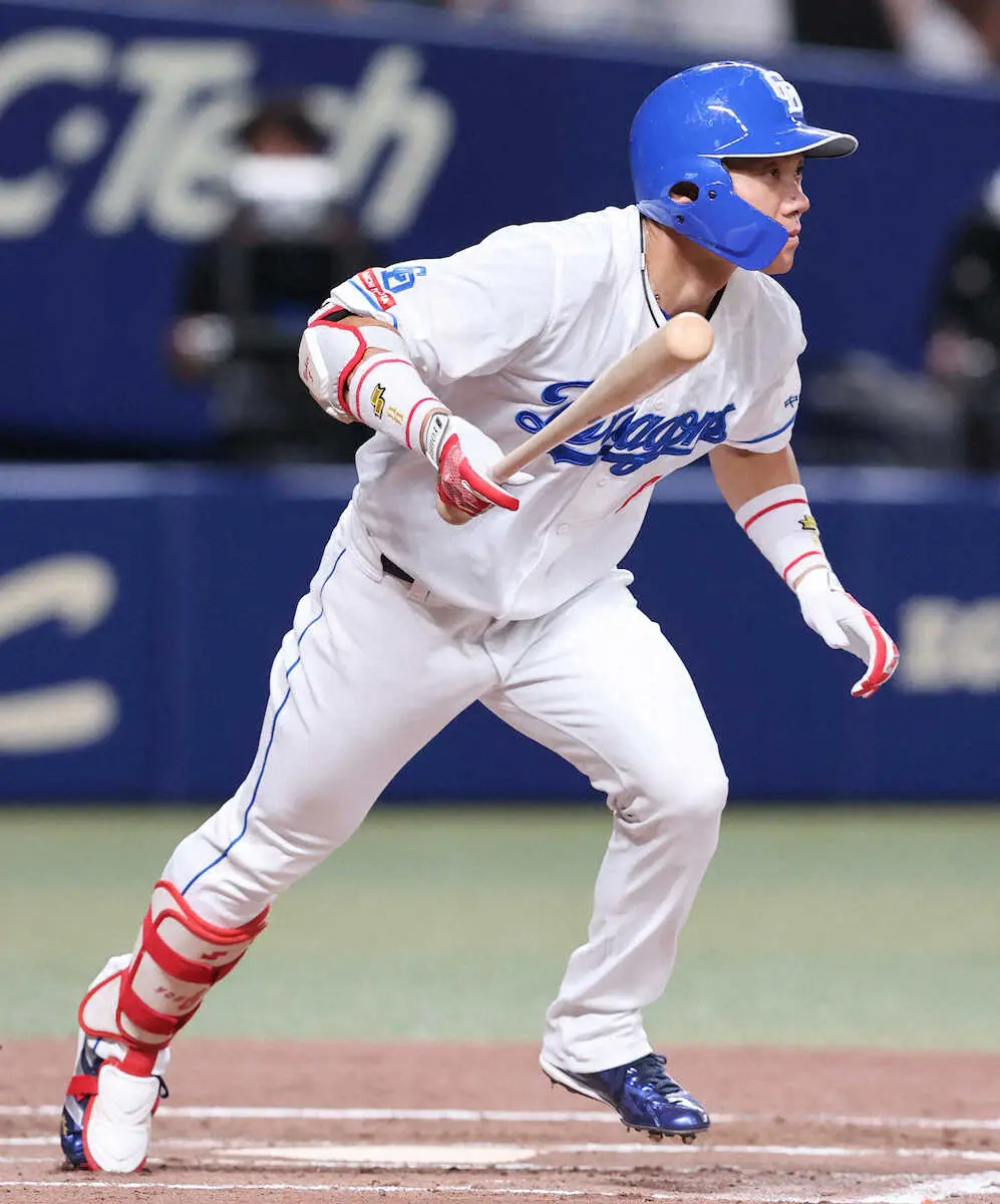 【画像・写真】中日・大島　バウアー撃ちで2000安打王手「明日は勝てるように頑張ります」
