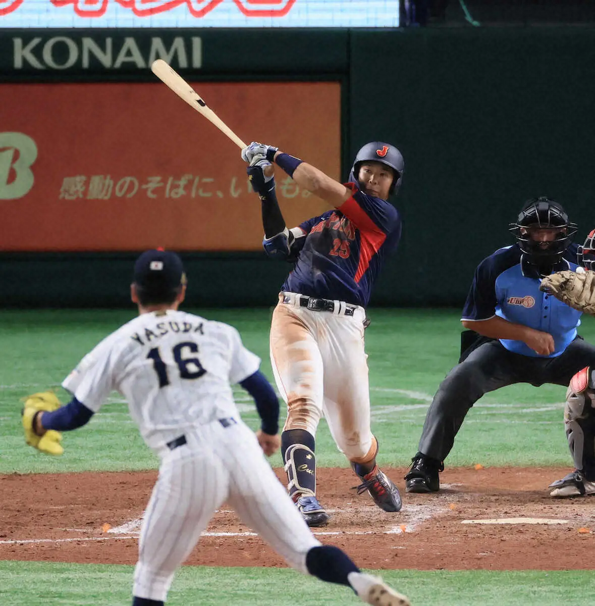 【画像・写真】明大・上田希　「ホッとしています」特大2ランに笑顔　大学侍5番で3安打2打点大暴れ