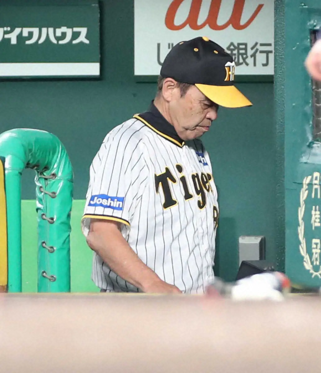 【画像・写真】【阪神・岡田監督語録】「そら、まさかやろ」2者連続被弾で岩崎が救援失敗