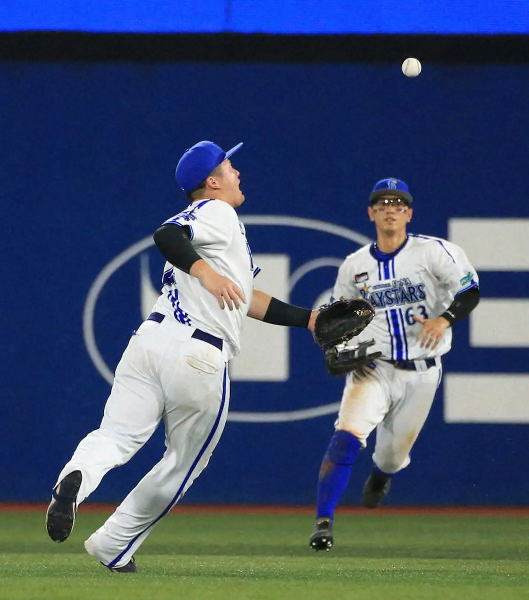 【画像・写真】3位DeNA“ミスの連鎖”で手痛い逆転負け…CS争い直接対決3タテ逃し、4位巨人とゲーム差3に縮まる