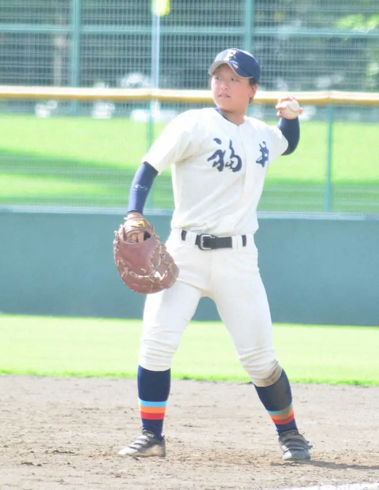 【画像・写真】【女子野球はなまき大会】福井工大福井が決勝進出　4番・高宮凛が打線けん引「チーム一丸で」