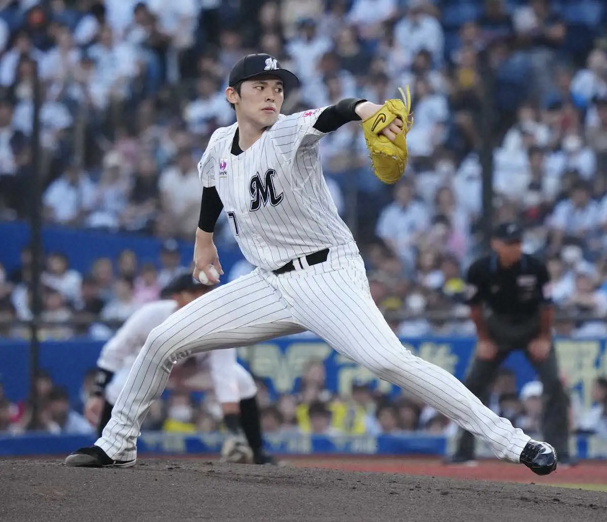 【画像・写真】ロッテ朗希が48日ぶりに帰ってきた！どよめきと納得の161キロ3回45球1失点　ヤンキースGMも視察