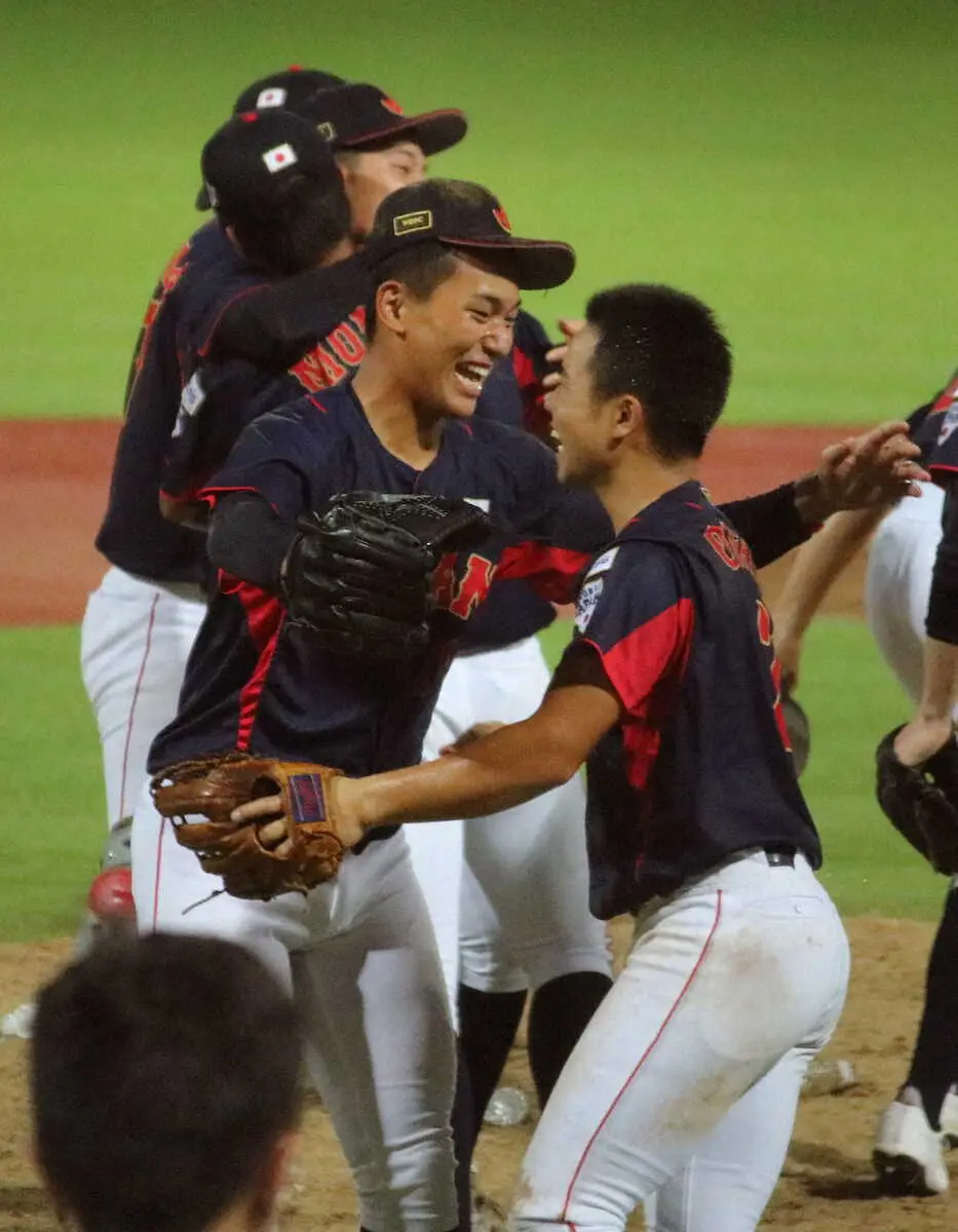 【画像・写真】U18日本・緒方がMVP　打率・571で首位打者　10得点も今大会最多　二塁手で“ベストナイン”も