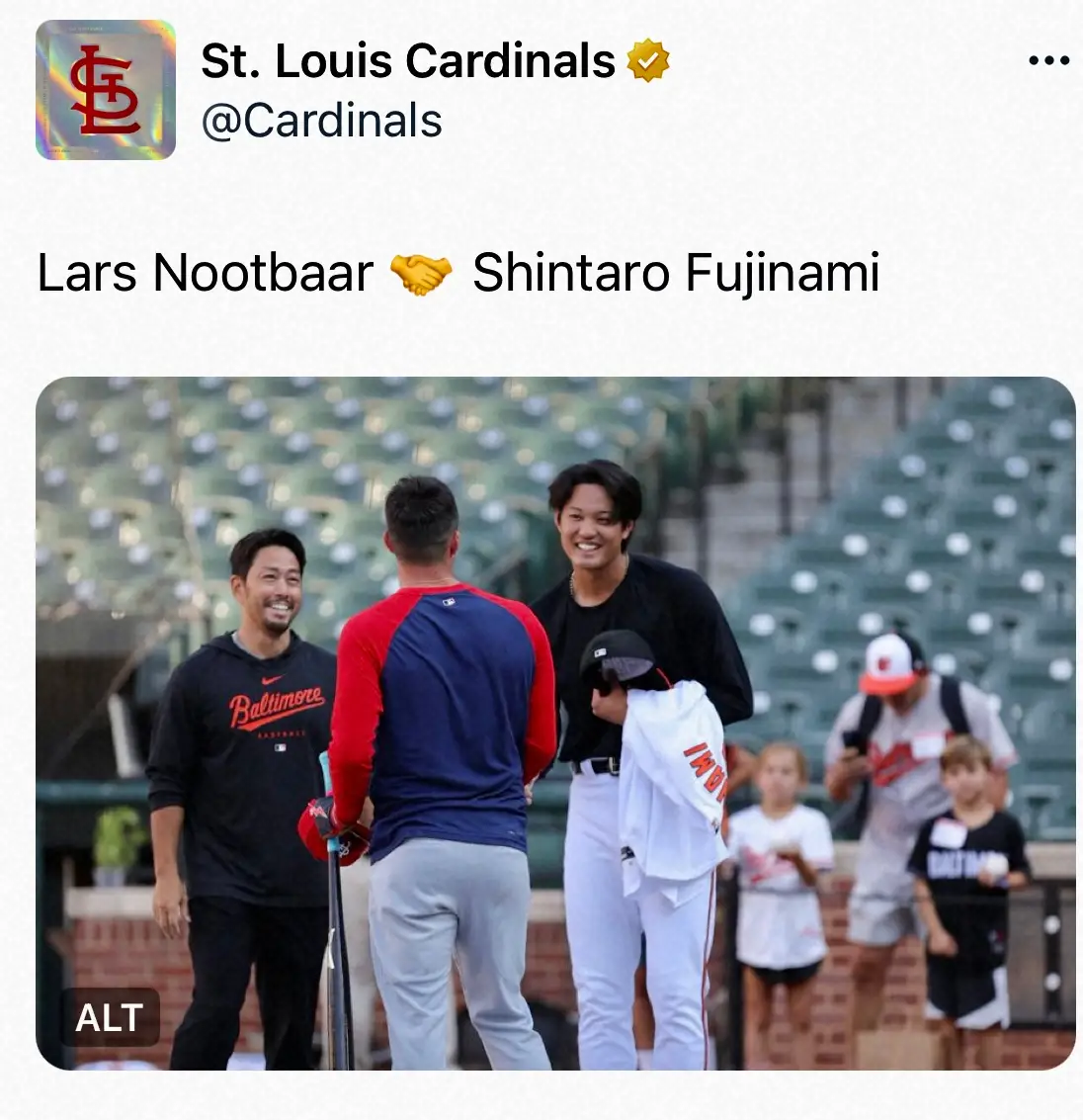 【画像・写真】藤浪晋太郎とヌートバーが試合前に談笑「新鮮で良いですね！！」「ご対面したんだね」「良い顔してる」