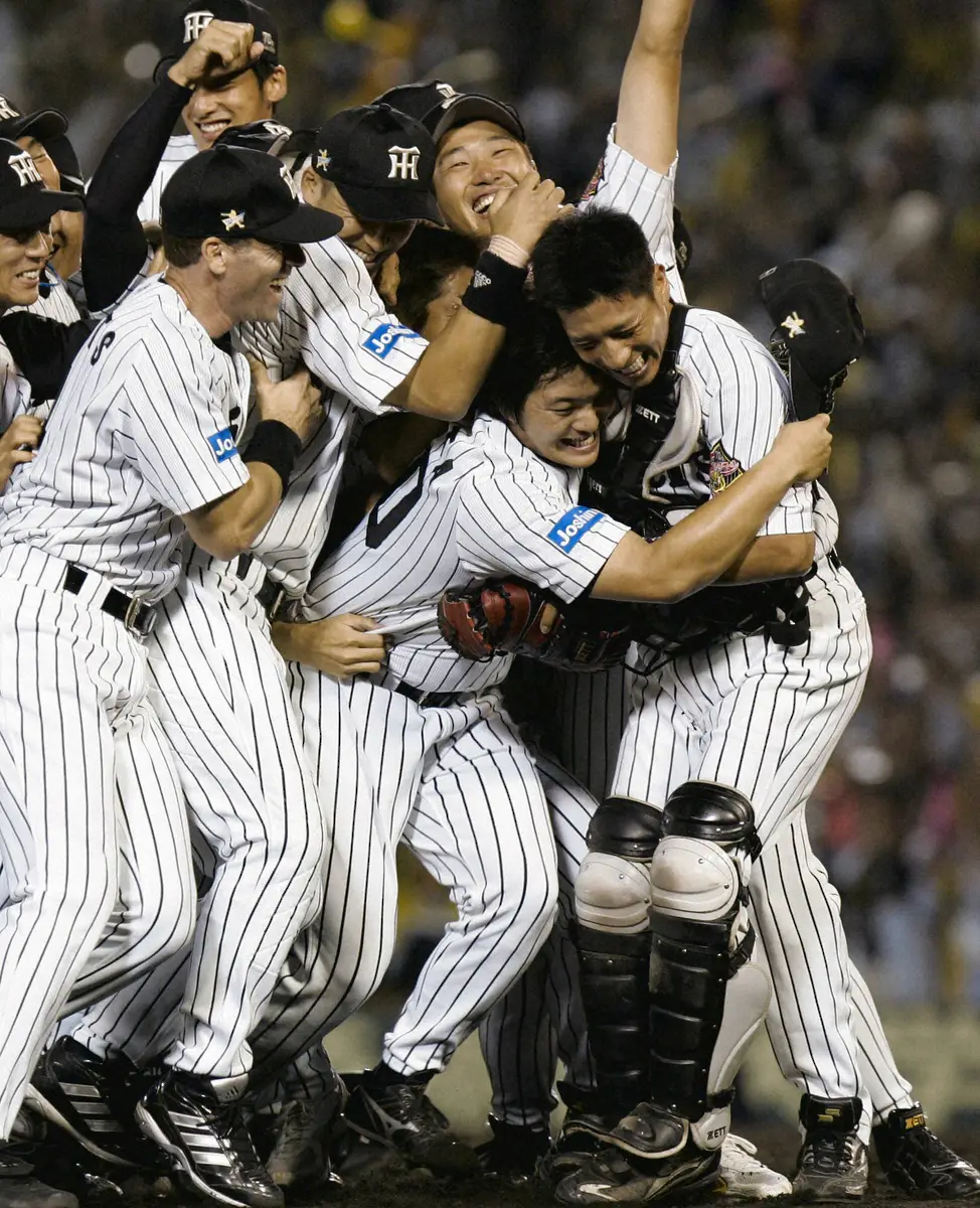 【画像・写真】【阪神V目前企画　あの感動を再び】G倒でリーグ優勝決めた2005年　再び岡田彰布監督が舞う日は目前に