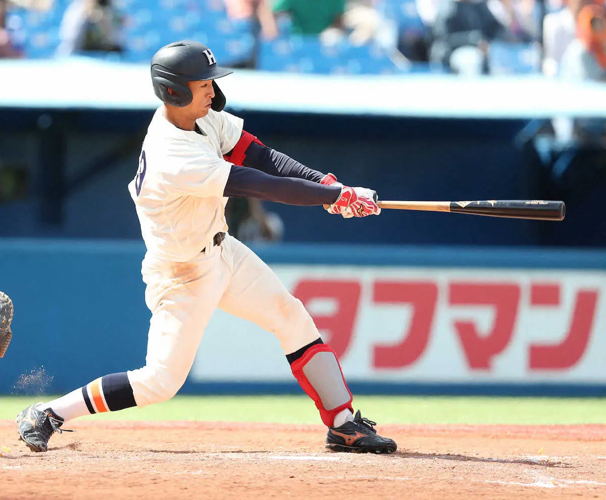 【画像・写真】法大2年・松下が決勝打　今季初スタメンの期待に応え高校の後輩討ち
