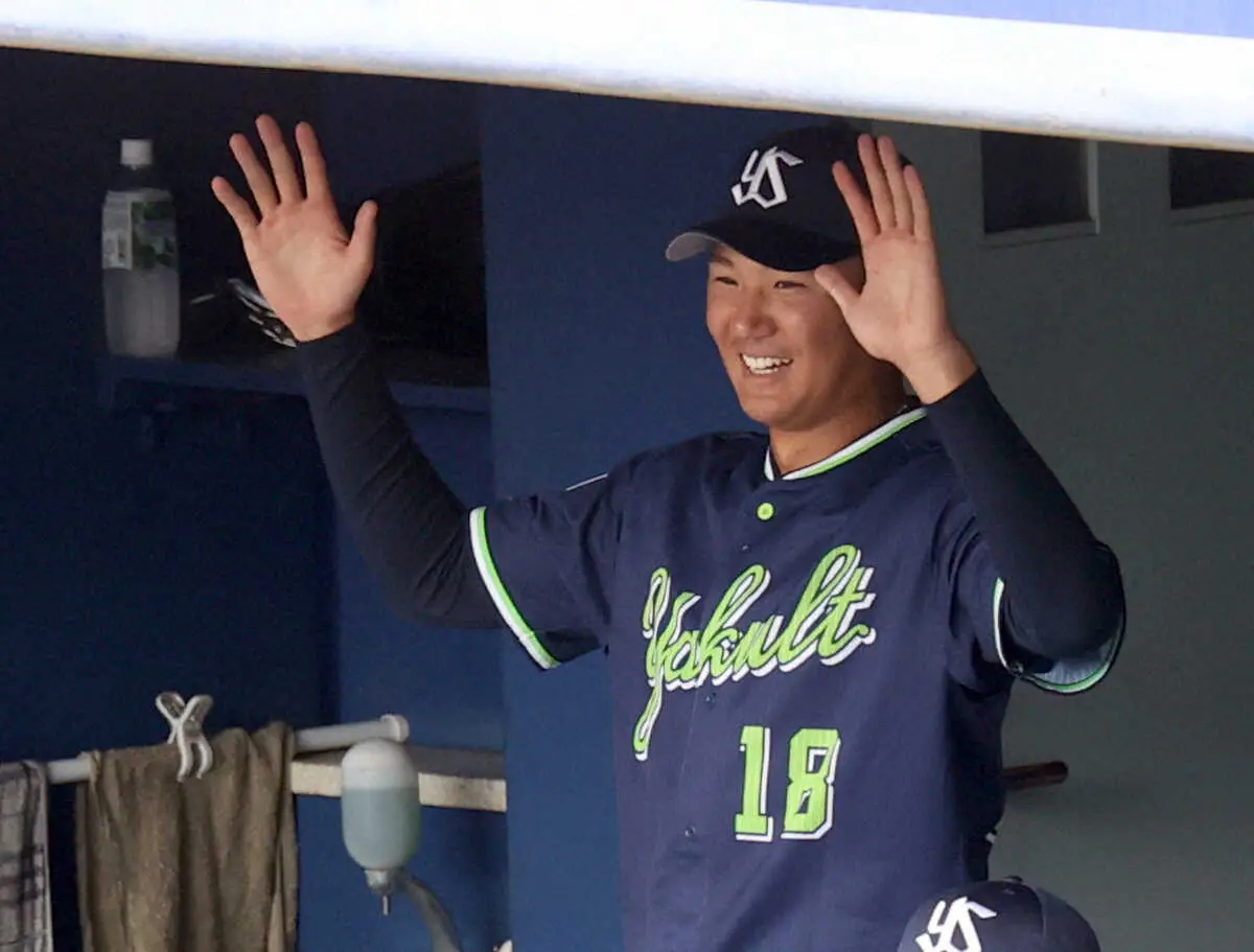 【画像・写真】左足首痛ヤクルト奥川　実戦復帰1回を3者凡退斬り「投げると投げないとでは来季に向けても違う」