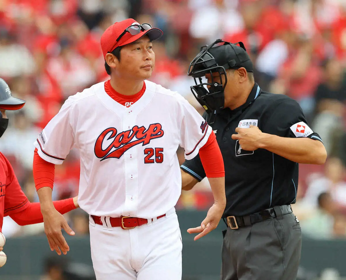 【画像・写真】野村謙二郎氏が証言　広島・新井貴浩監督の「もみじ饅頭」伝説に駒大先輩の尚成氏もあきれる「新井らしい」