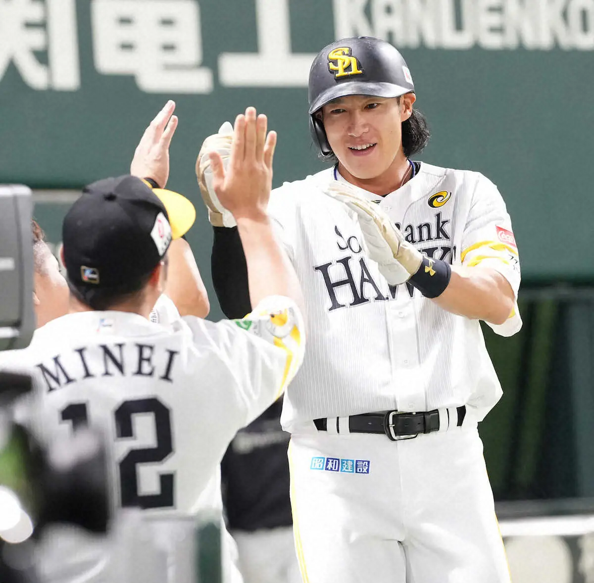 【画像・写真】ソフトバンク・柳田　見たか、連夜の先制V撃　残り2試合も、主砲の先制ショーに期待!