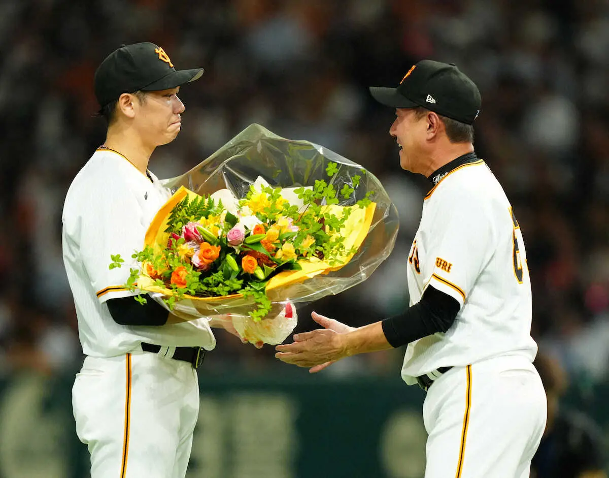 【画像・写真】巨人・原監督辞任報告　菅野が坂本が涙…ファンもらい泣き「涙腺崩壊した」「つられて涙がとまらん」