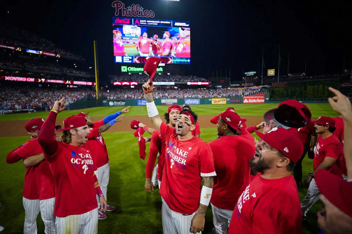 【画像・写真】【WCシリーズ】Dバックス、フィリーズも勝利　4チームが連勝で突破　地区シリーズ進出へ