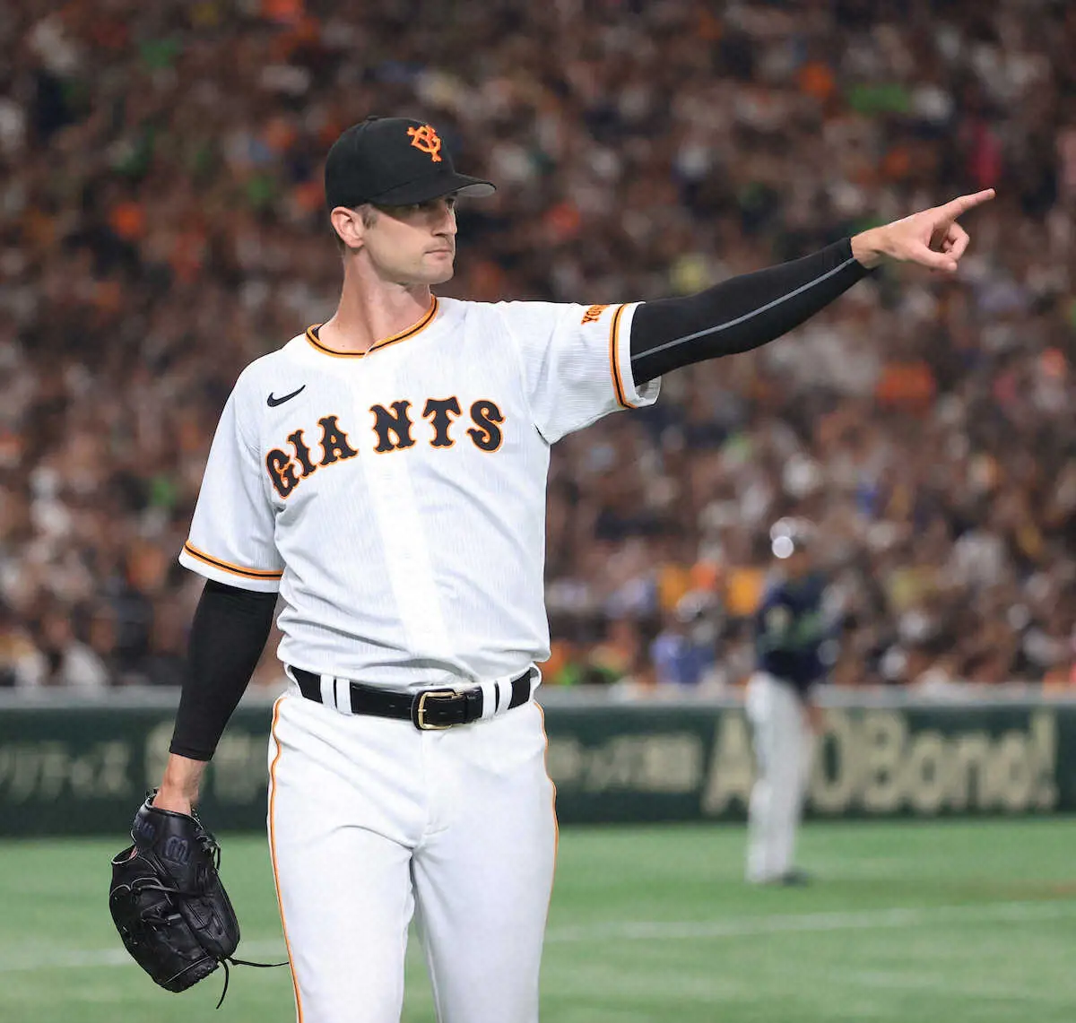 【画像・写真】巨人　グリフィン、ビーディら助っ人6選手の帰国発表