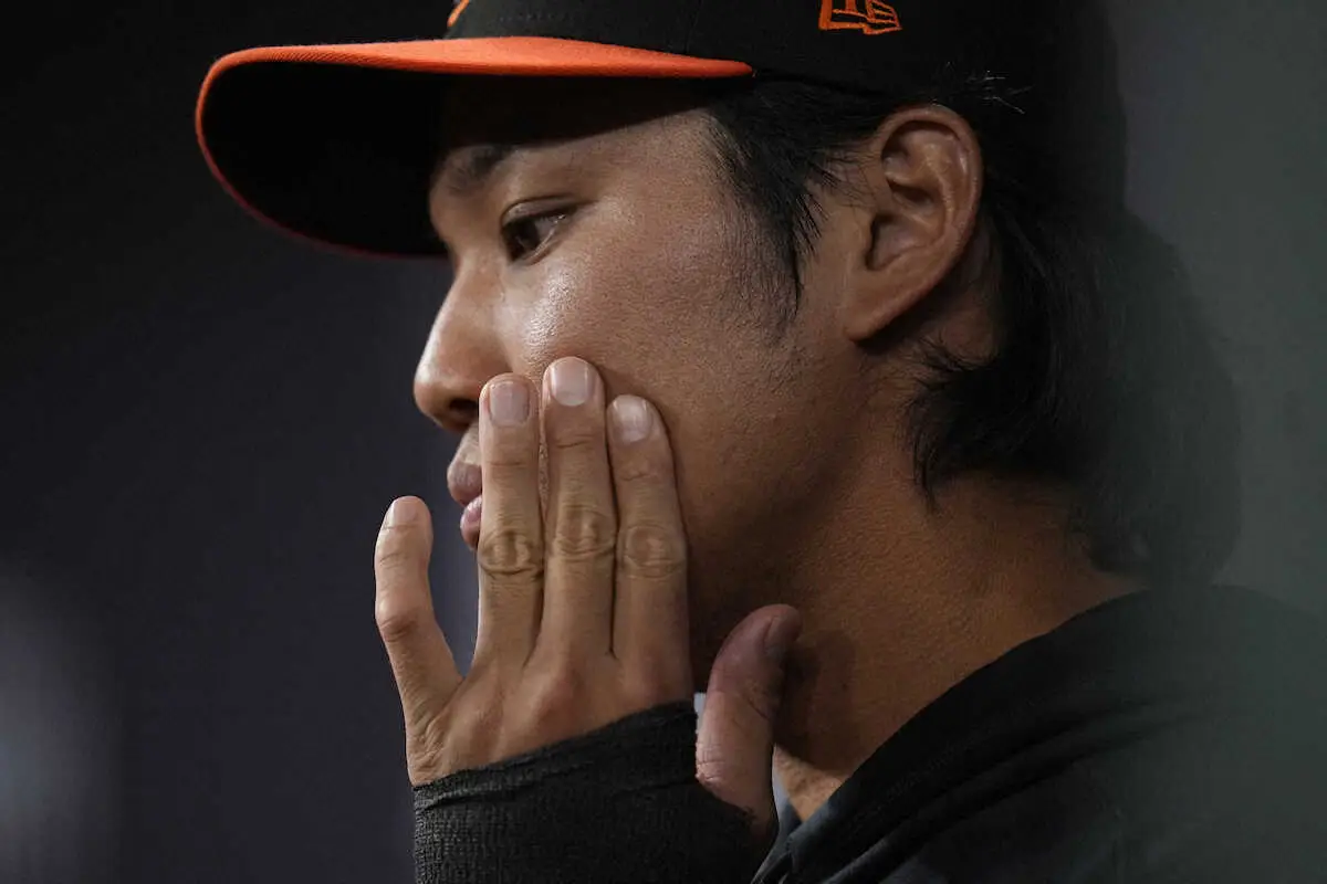 【画像・写真】【地区S】PO登板なしの藤浪　一礼してグラウンド去る　労いの声続々「見たかった」「一年間お疲れ様」