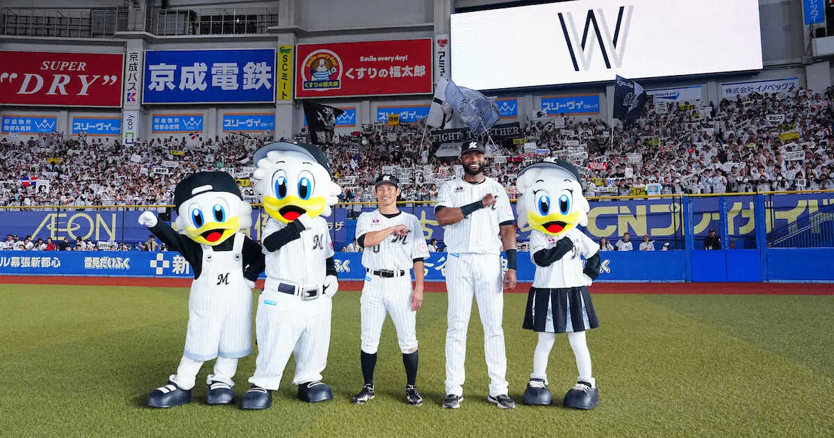 【画像・写真】先頭打者弾のロッテ荻野「谷保さんに1試合でも多くアナウンスしてもらえるように」日本一まで止まらない