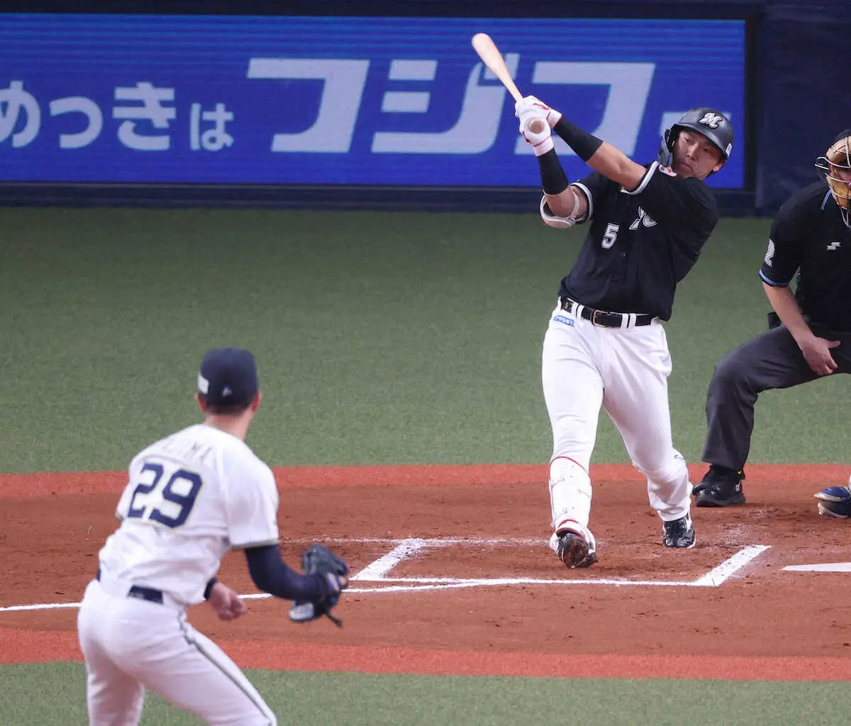 【画像・写真】2点逆転打のロッテ・安田にNHK解説の武田一浩氏が謝罪「安田さんすいませんでした！」