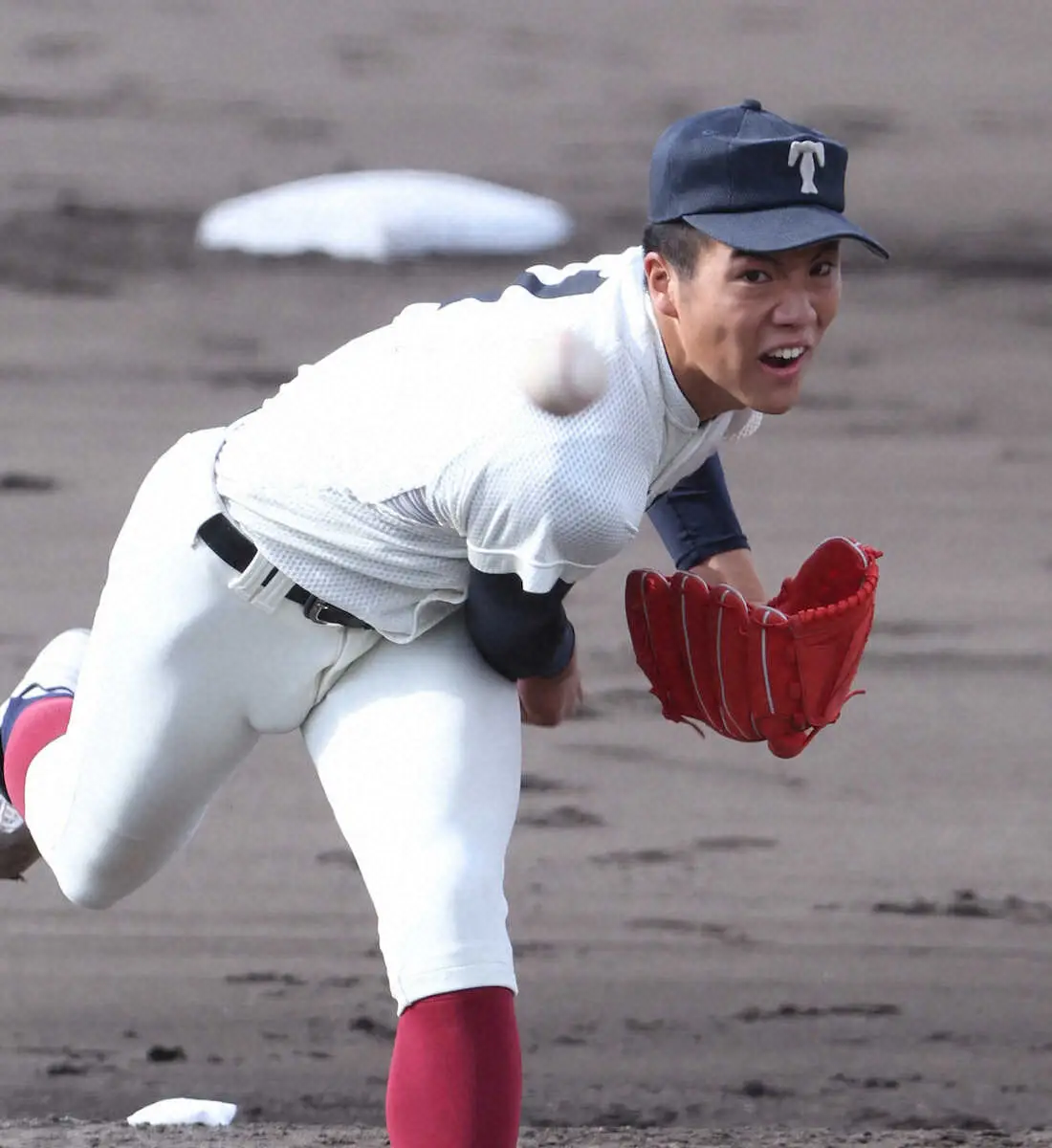 【画像・写真】大阪桐蔭5年連続選抜へ初戦突破　西谷監督「みんなでつなぐ」コツコツ6得点