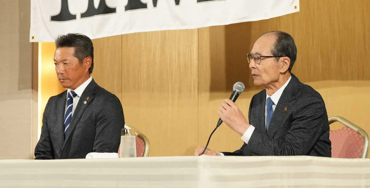 【画像・写真】ソフトバンク・小久保新監督が就任会見「美意識が欠けている、いかに美しくあるか」　V奪回も宣言