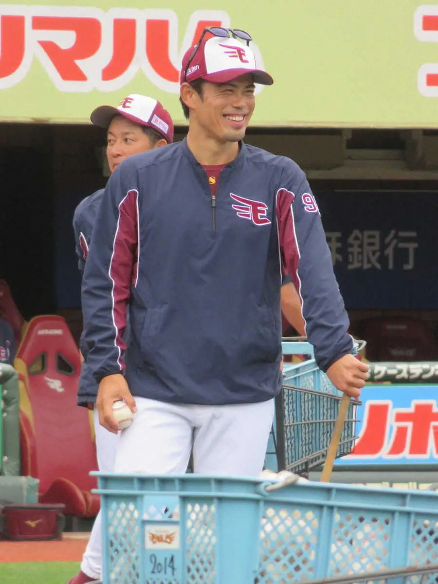 【画像・写真】楽天・今江監督　開幕戦で西武・松井監督とPL対決に「対戦できるのは楽しみ」