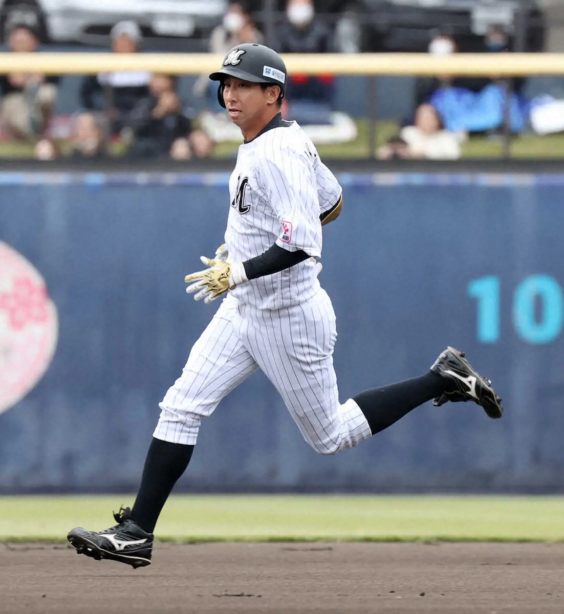 【画像・写真】【トライアウト】ロッテ・福田秀平が猛アピール　あと一歩で本塁打、右肩問題なし「元気にやれた」