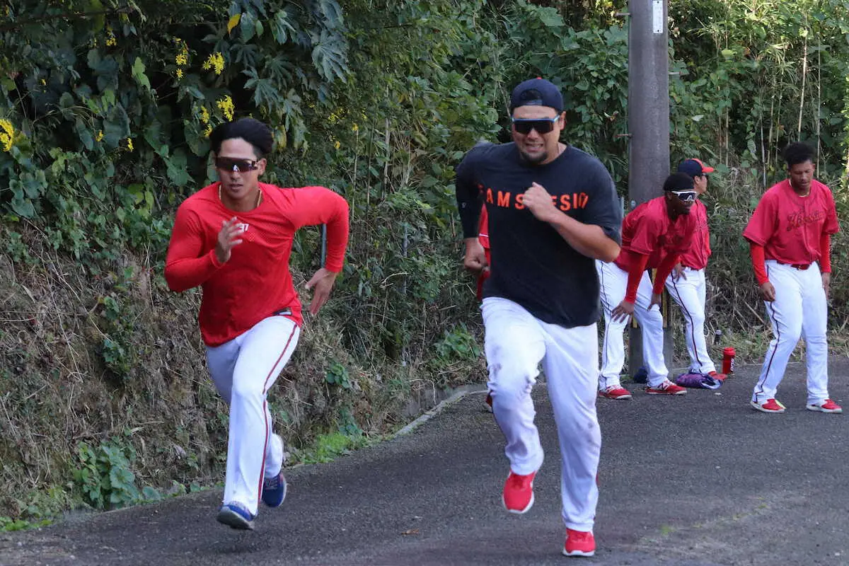 【画像・写真】広島・末包　“ポスト龍馬”に名乗り「成長した姿を見せたい」直々に後継者指名