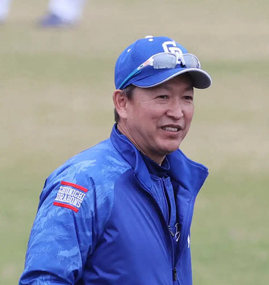 【画像・写真】得点力不足解消へ　中日・立浪監督　補強の4選手に「非常に魅力。足りない部分を補ってもらえるように」