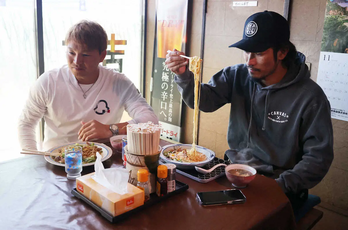 【画像・写真】中日選手、ファンに愛された「ラーメン専科 竜」42年の歴史に幕　田島と祖父江も最後の1杯
