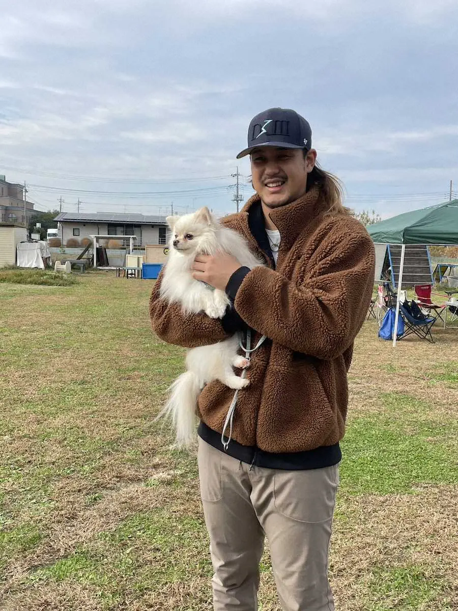 【画像・写真】西武・高橋光成が捜索救助犬訓練施設訪問「1試合でも多く投げてサポートできれば」1登板ごとに3万円寄付