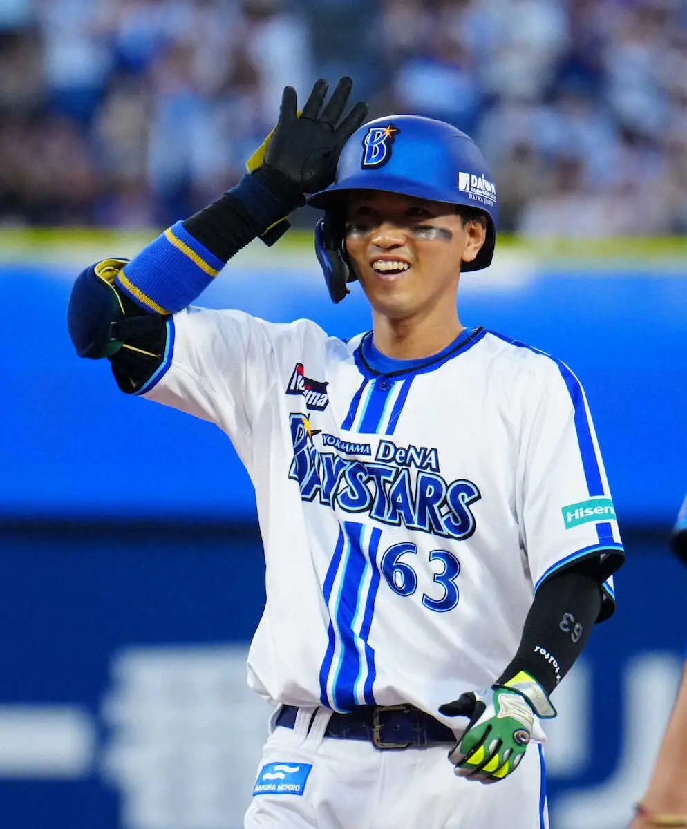 【画像・写真】メキシコのウインターリーグ参加中のDeNA・関根が「クリスマス休暇」　一時帰国して家族と過ごす