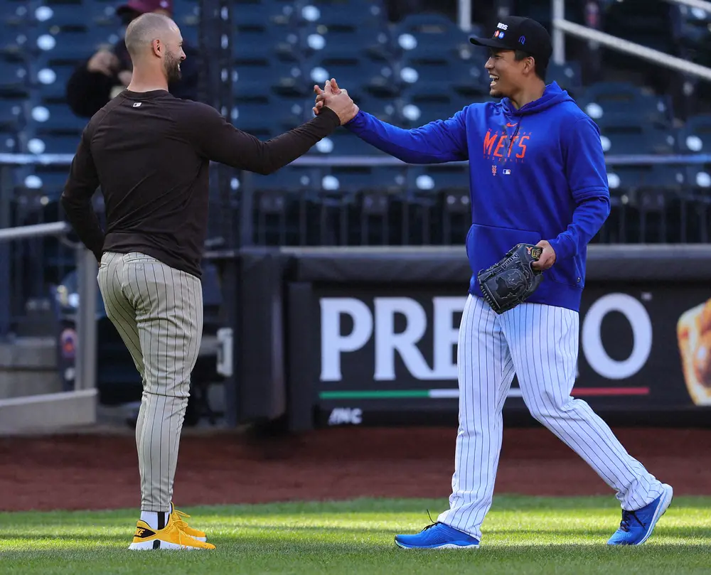 【画像・写真】日ハム、ソフトBでプレーしたニック・マルティネスがレッズと2年39億円で契約　ダル同僚