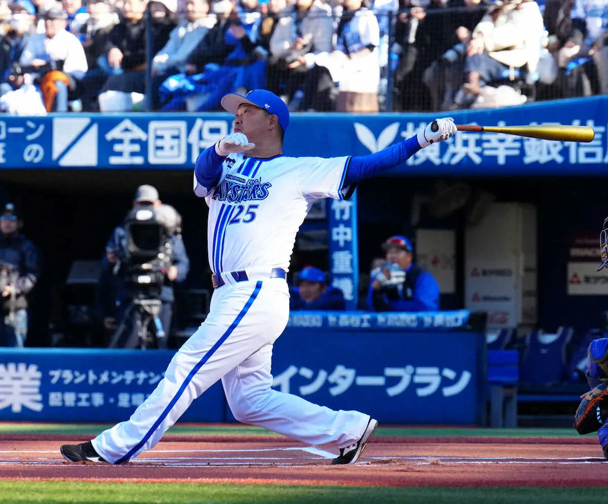 【画像・写真】「ハマスタ・ドリームマッチ」打撃練習でDeNAドラ1・度会が2発！ハマスタ「あいさつ弾」にファン歓喜