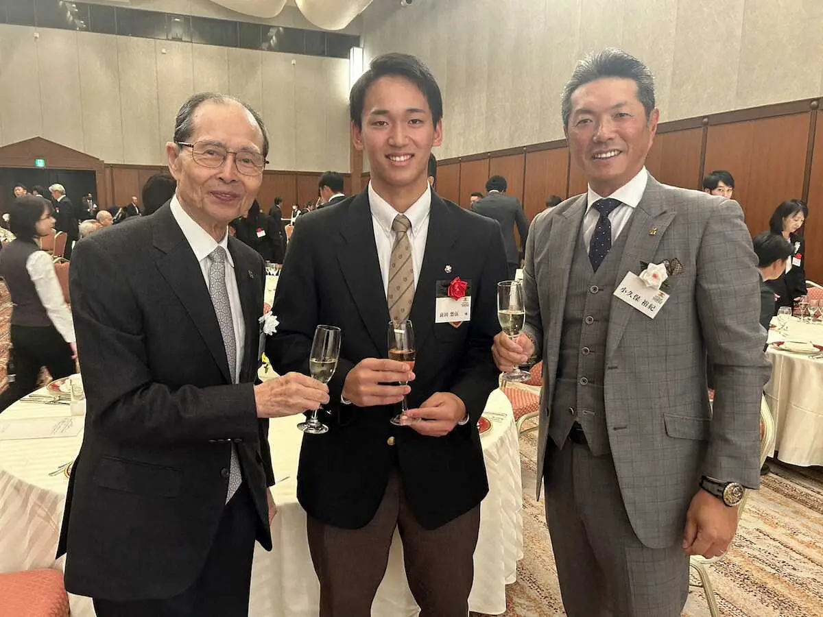 【画像・写真】ソフトB小久保監督が新入団選手のウェルカムパーティーで語った「伸びる選手の3要素」