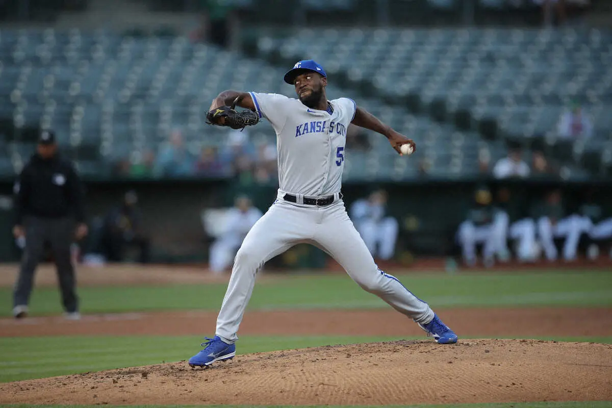 【画像・写真】広島が新助っ人ハーン&ハッチ獲得を発表　剛腕コンビが6年ぶりリーグV導く