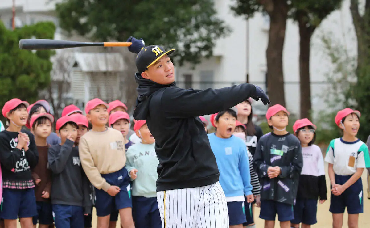 【画像・写真】阪神・森下、甲子園にいつか「森下シート」を！「日本のために役に立ちたい」ファン招待で社会貢献誓った