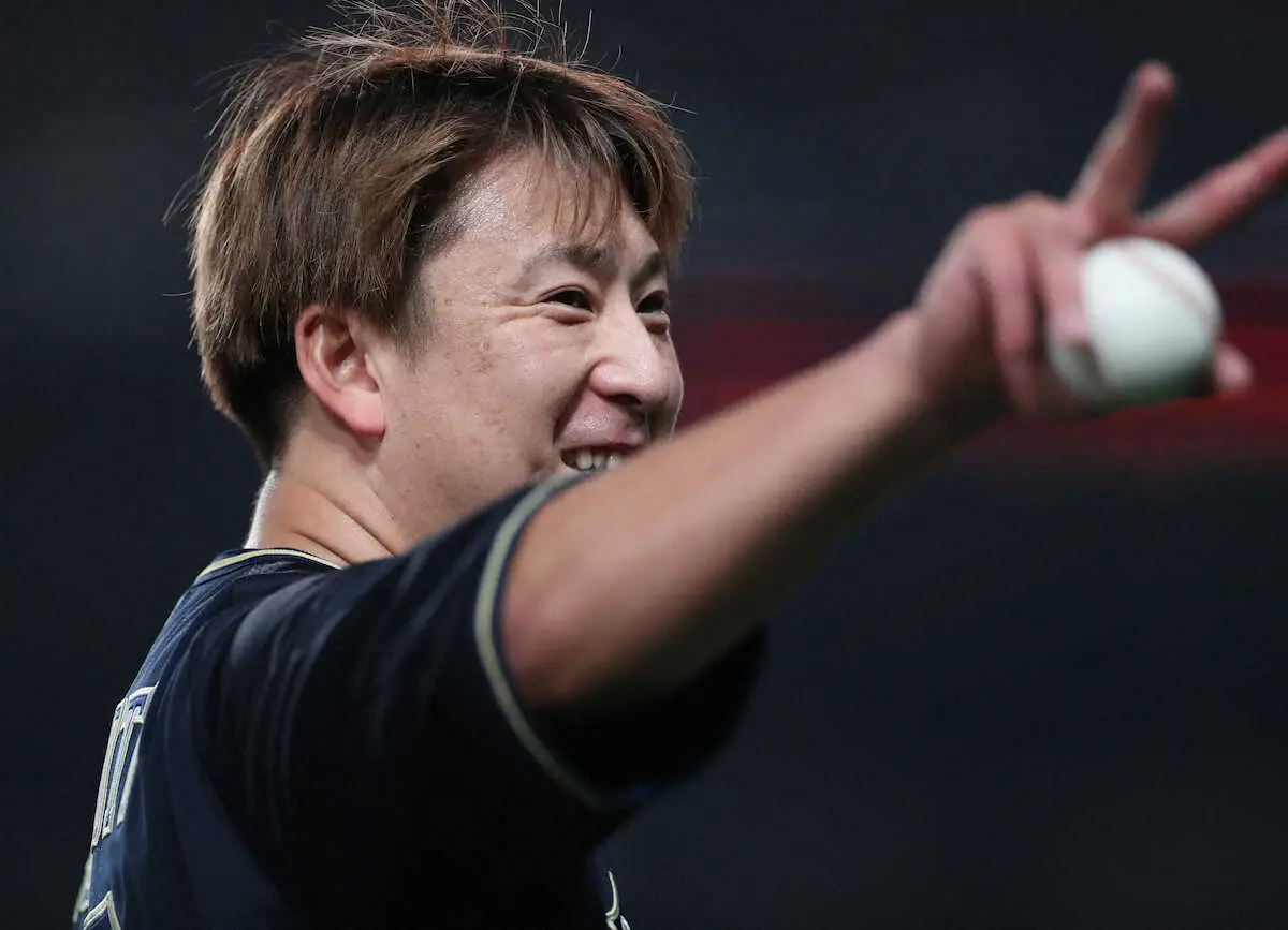 【画像・写真】リーグ3連覇のオリックス　ハワイV旅行に出発　杉本選手会長「悔いなく全員で楽しみましょう」