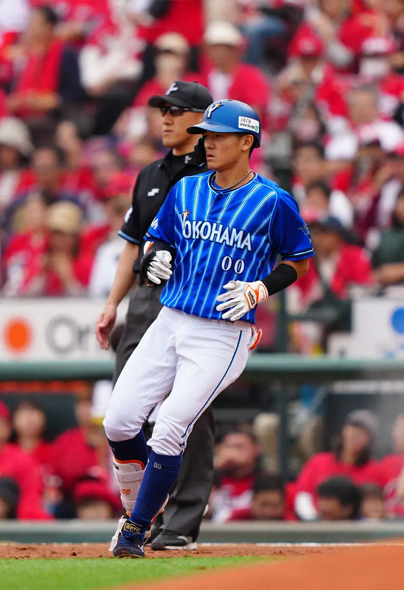 【画像・写真】DeNA・宮崎　林の「体重が増えない」悩みにアドバイス「1日で5食か6食がいい」