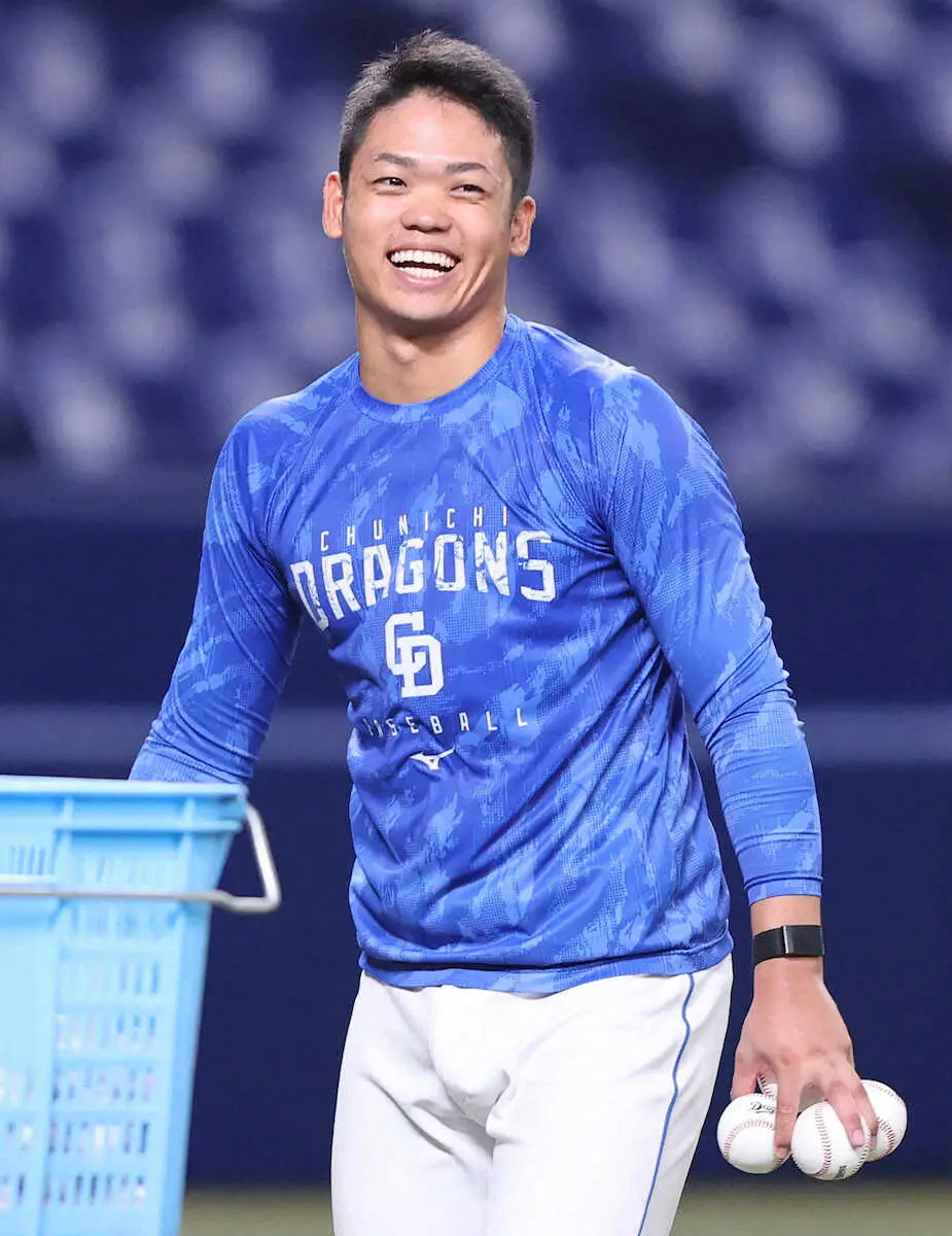 【画像・写真】中日・根尾　来季プロ初勝利へ「自分を助ける打席を」　“9人目の野手”として打撃も意気込み