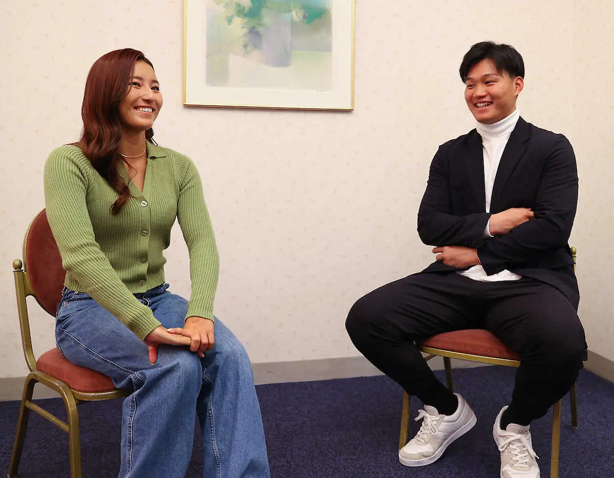 【画像・写真】【新春対談　阪神・森下×サーファー松田詩野(3)】松田　V旅行ハワイで森下さんにサーフィン教えます