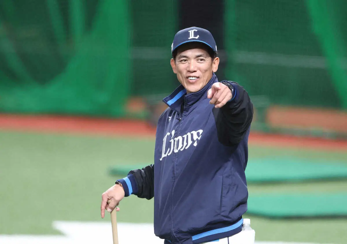 【画像・写真】西武・松井監督　開幕投手は白紙を強調「名乗りを上げてくれればいい競争に」