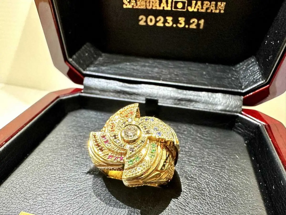 【画像・写真】鈴木誠也　WBC参加辞退も優勝リングは「もらいました…」　石橋貴明クレーム？「なんだよ栗山さん！」