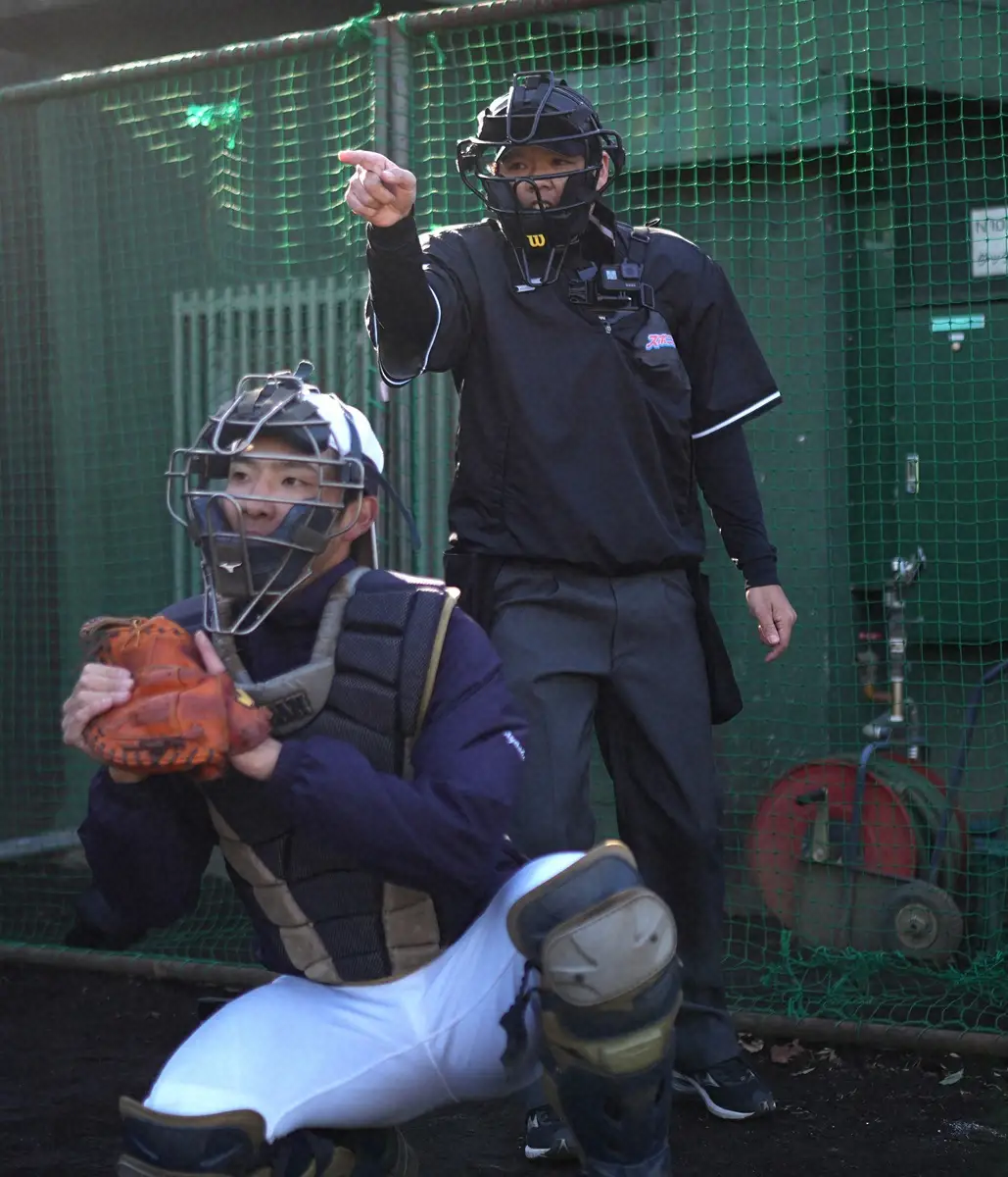 【画像・写真】記者が球審で「ストライク！」　巨人西舘、日本ハム細野ら　23年で「一番凄い」投手は…