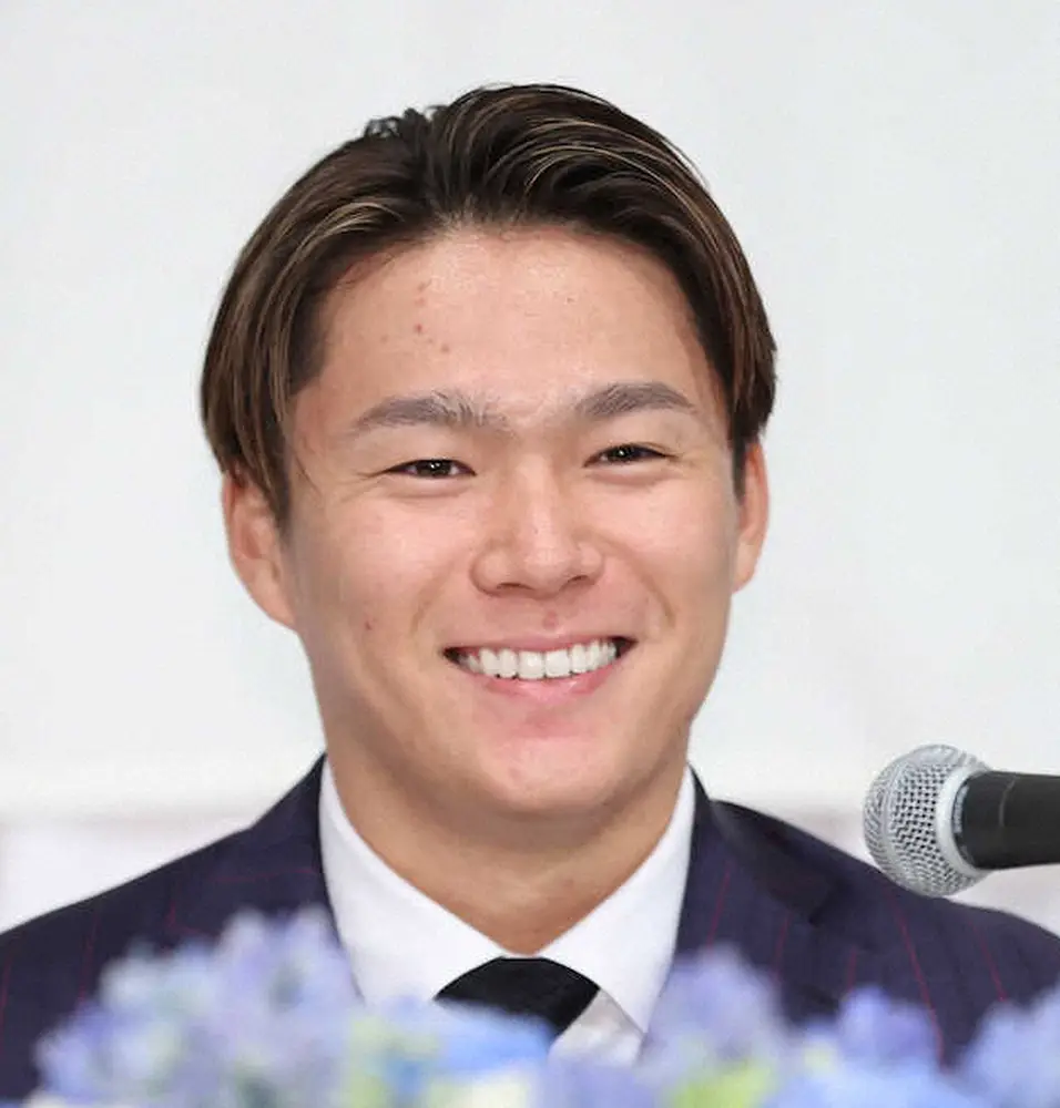 【画像・写真】MLBが山本由伸と愛犬「みかん」の2ショットをSNSで公開「可愛い」「Super　cute」と大反響
