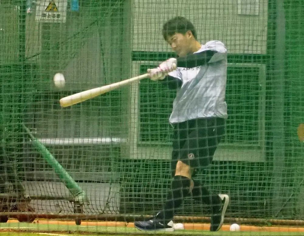 【画像・写真】ロッテ友杉　2年目のレギュラー獲りへ意欲「今年が勝負の年」