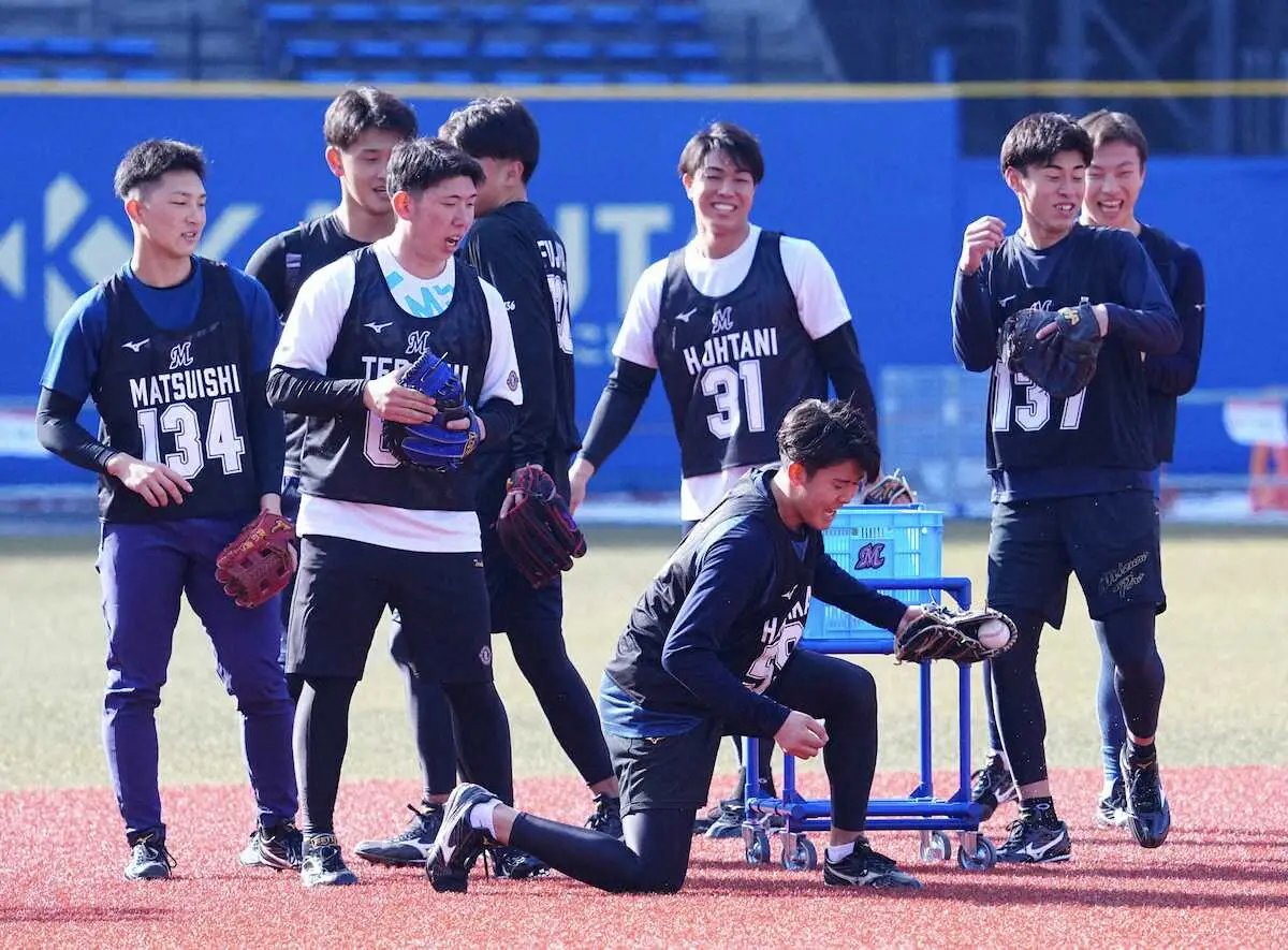 【画像・写真】ロッテ新人合同自主トレがスタート　ドラ1上田「自分がまず先頭に立って…」