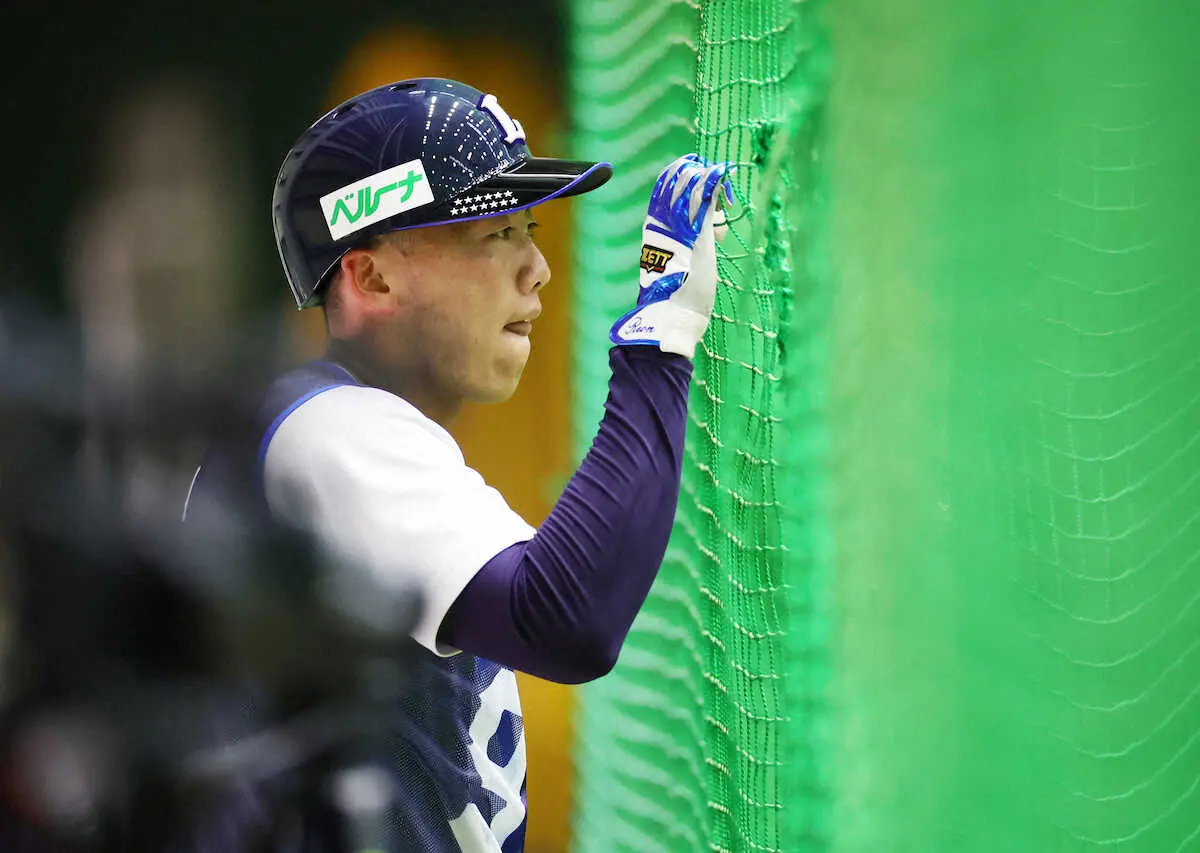 【画像・写真】西武　ドラ6村田が仲間の勧めで帽子を購入　自慢の丸刈り頭「目立つからかぶれる帽子を探そう！」