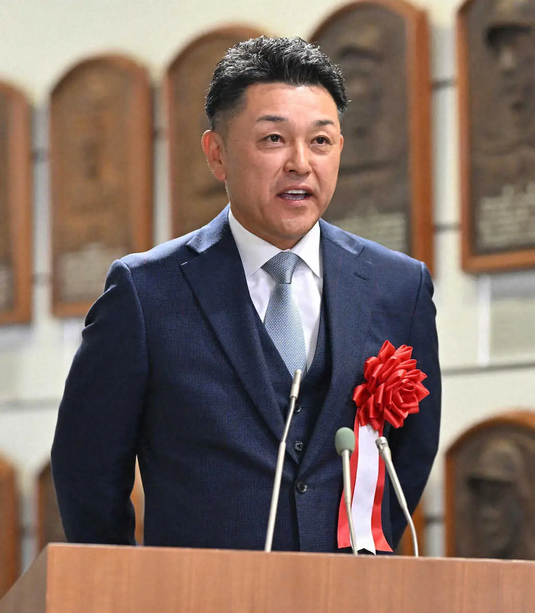 【画像・写真】殿堂入りの谷繁元信氏　27年間“生涯一捕手”猛特訓を耐えた体に「感謝」