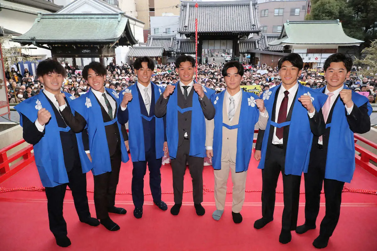 【画像・写真】2年目の若虎たちがそれぞれに飛躍を誓った　茨木、野口、富田、井坪、門別