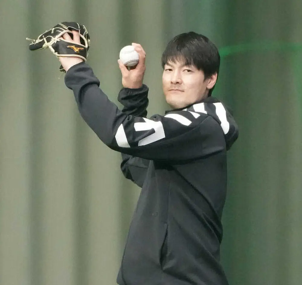 【画像・写真】ソフトB有原「チームを代表して1試合目を任されるので、普通の試合とは違う」　開幕投手に意欲