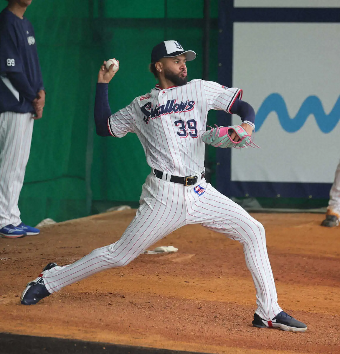 【画像・写真】ヤクルト・エスパーダ　勝利の方程式入りへ日本基準に対応　高津監督も期待「低めに集める能力がある」