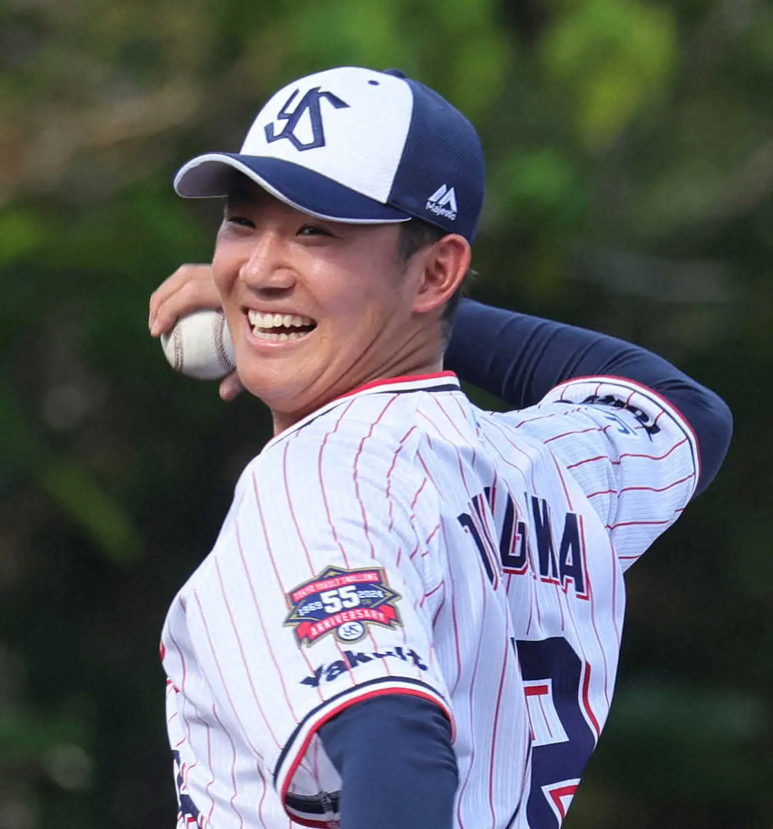 【画像・写真】【キャンプ隠しマイク】ヤクルト・奥川　座右の銘を問われ「右1・5、左1・5。それ“左右の目”やん」